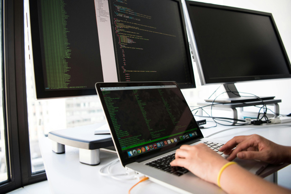 金盤(pán)科技持股公司成立智能科技公司:智能科技